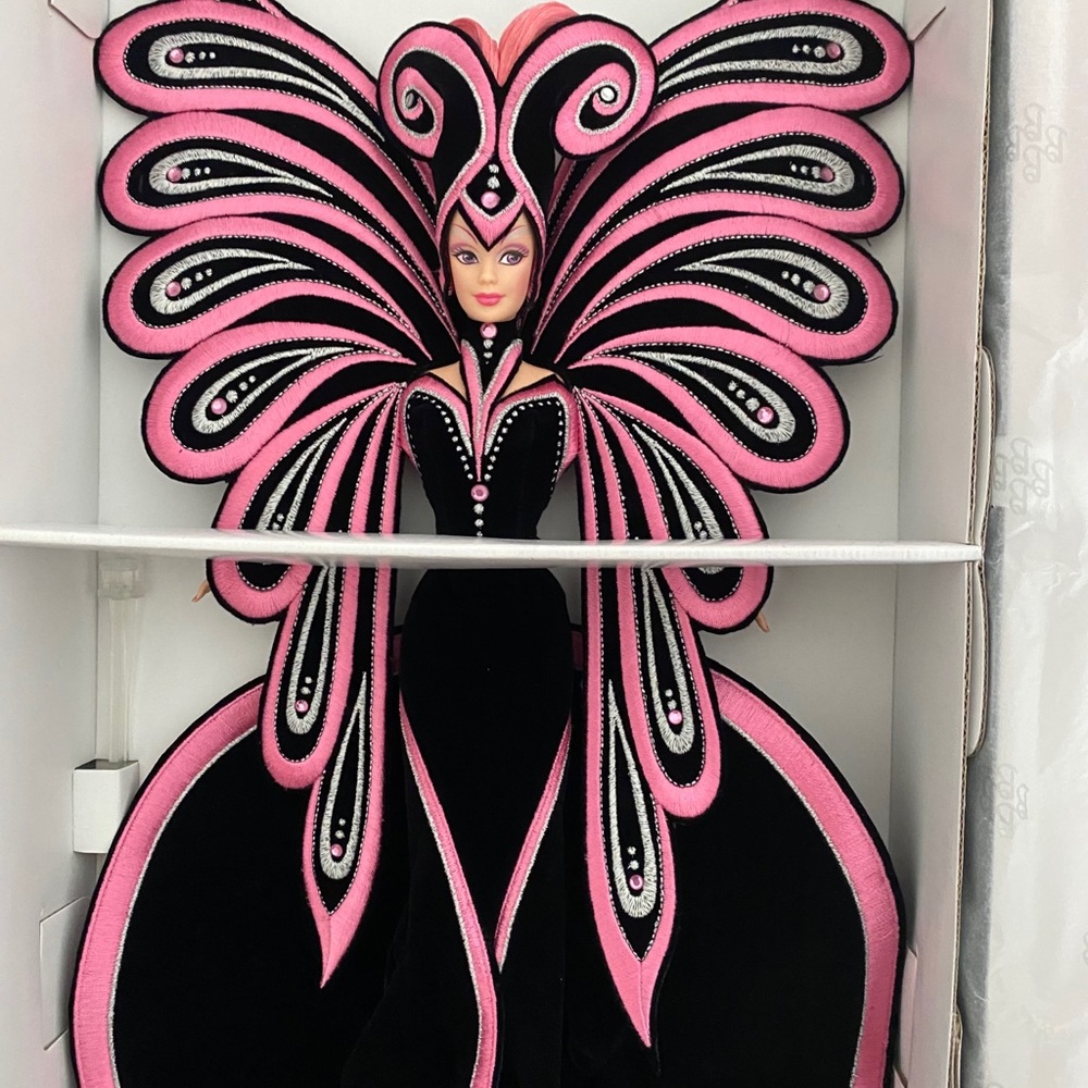 Me Papillion Barbie (1999) - Bob Mackie